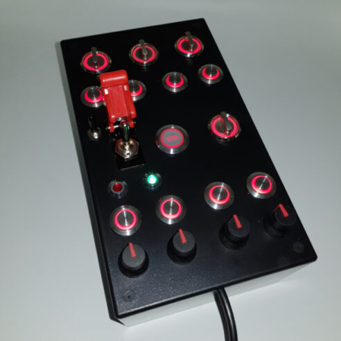 シムレーシング USB ボタンボックス ３０機能 赤照明縦型 16mmボタン ステッカー付き