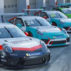 ワンコインレーシングシミュレーター臨時休業のお知らせ　11月12日