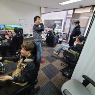 ワンコインレーシングシミュレーター貸し切りのお知らせ